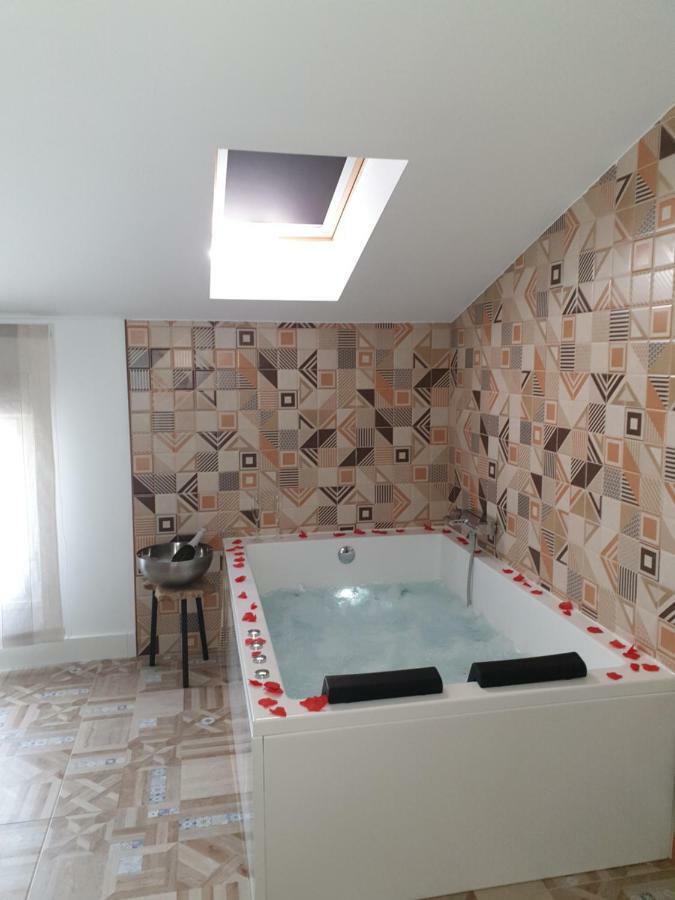 Apartamentos Hostal Cabanas Carboneras de Guadazaón Buitenkant foto